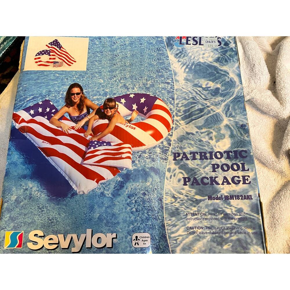 Vintage SEVYLOR Patriotic Pool Package/Three (3) Items